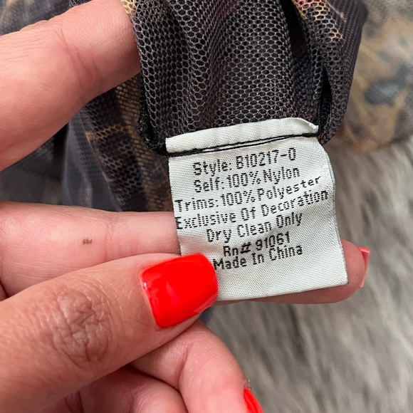 Biya Johnny Was Embroidered Floral Mesh Top sz XS - Picture 6 of 7